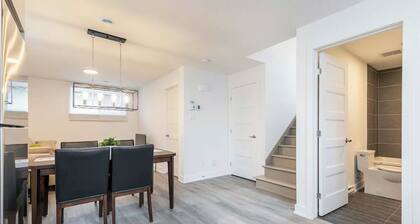 Lovely Cozy Getaway with Free Parking Included