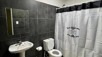 Quadrupla Comfort | Bagno | Doccia, sapone, carta igienica
