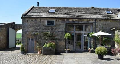 Beautiful Barn Conversion in a rural location, The Peak District National Park
