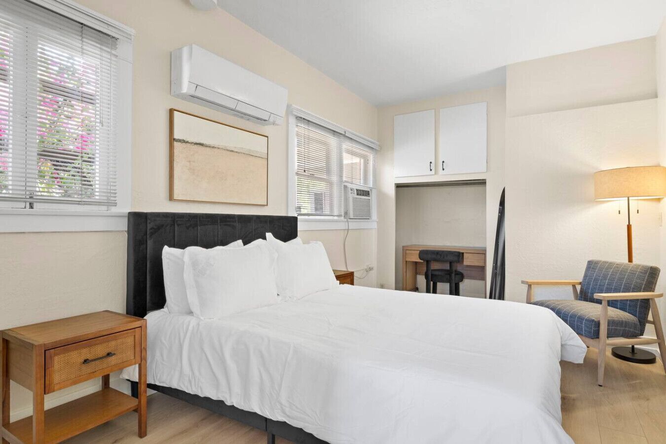 1 bedroom, iron/ironing board, travel crib, WiFi