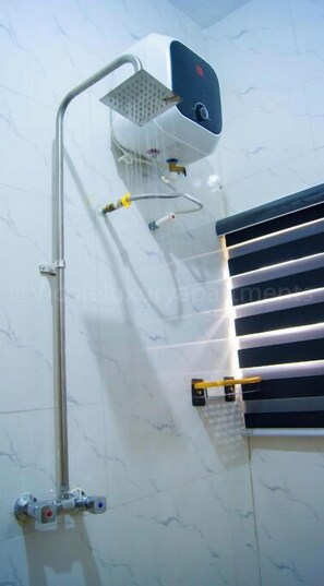 Hair dryer, towels, soap, toilet paper - Best Vacation rental in Aba, Abia-State! #2 (Abia)