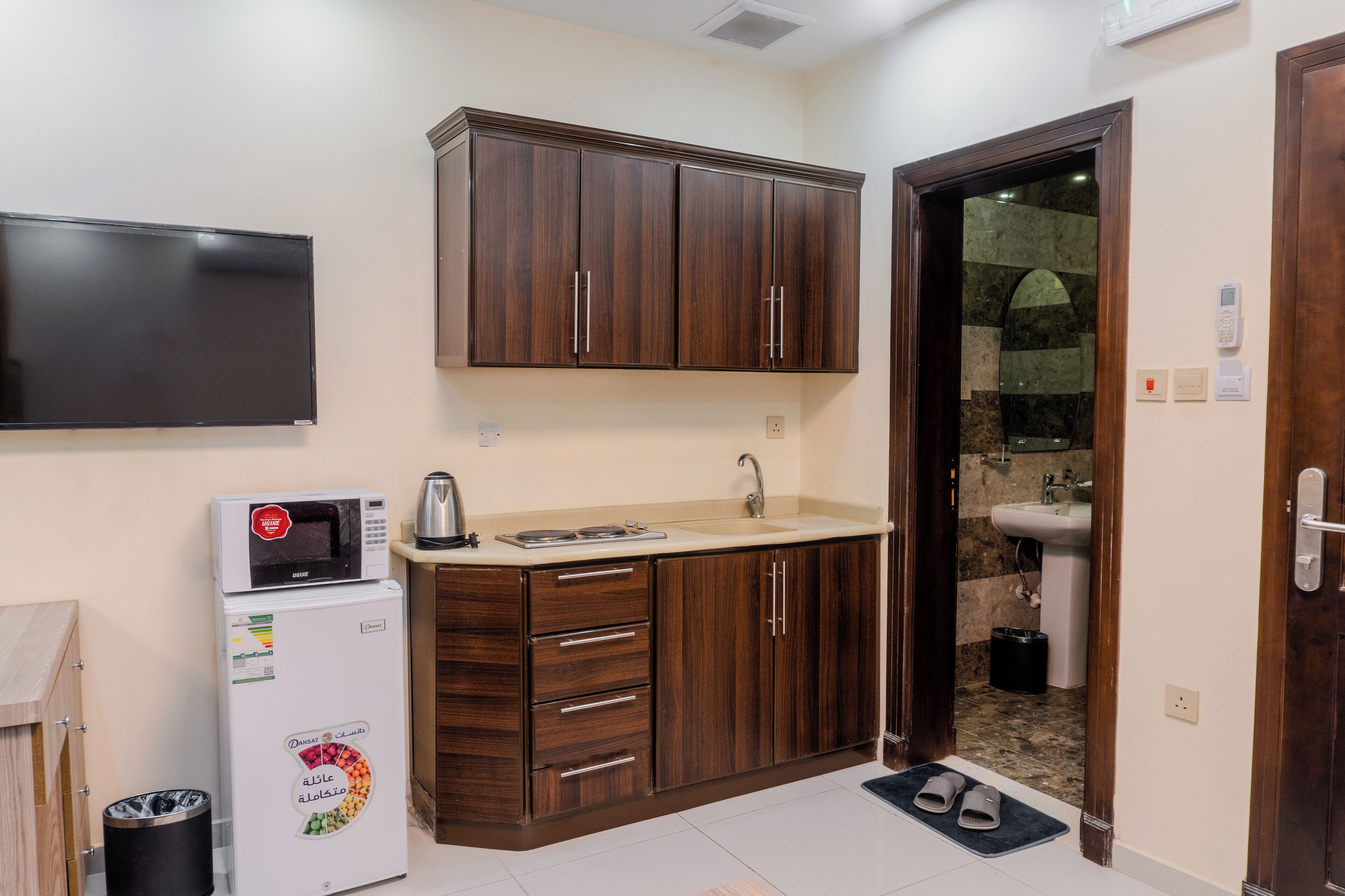 Luxury Apartment | Private kitchen | Electric kettle