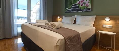 2 Schlafzimmer, Bügeleisen/Bügelbrett, WLAN, Bettwäsche