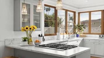 Kühlschrank, Ofen, Herdplatte, Geschirrspüler