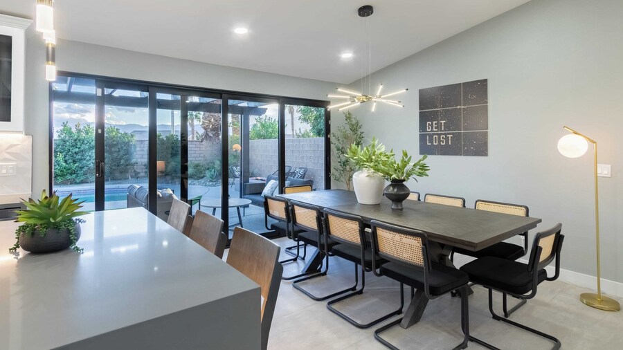 Calypso by Avantstay Entertainers Paradise Pool, Hot Tub, Putting Green