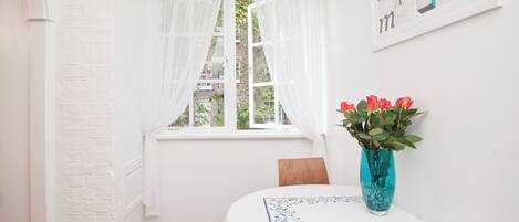 تناول الطعام