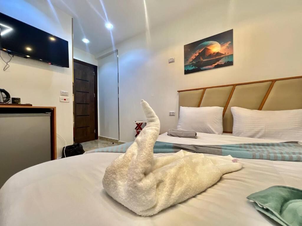 Minibar, soundproofing, iron/ironing board, free WiFi