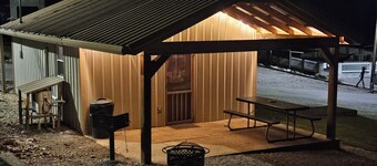 Kellers Kove Cabin and RV Resort