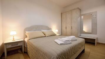 1 bedroom, iron/ironing board, travel crib, free WiFi