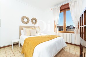 4 camere, ferro/asse da stiro, Wi-Fi, lenzuola