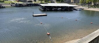 Cozy 1-bedroom condo in charming Village of Four Seasons with WiFi, fitness room