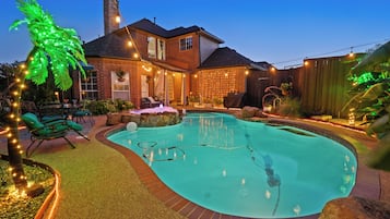 Piscina externa, piscina aquecida