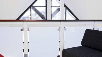 Appartement, 1 chambre, sauna, vue établissement | 3 chambres, fer et planche à repasser, Wi-Fi gratuit, draps fournis