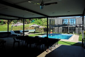 Outdoor pool - Hotel Laimoa (Apia)