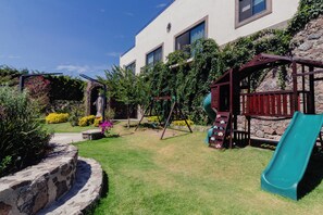 Aire de jeu extérieure pour enfants