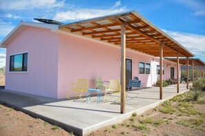 Terrace/patio - Little Pink  (Marfa)