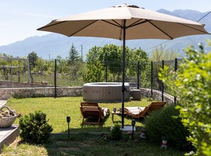 Baignoire à remous extérieure