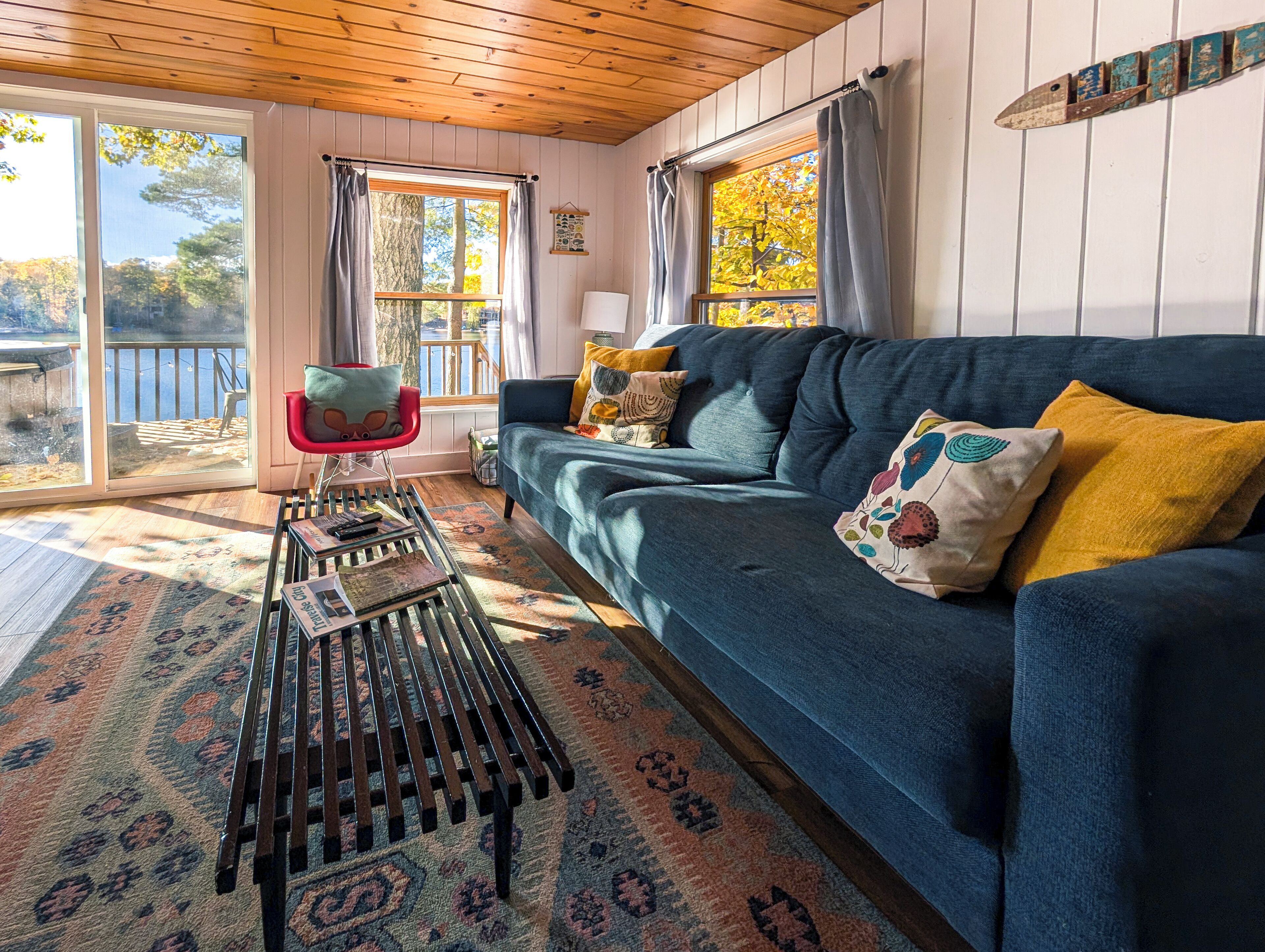 智能电视、壁炉