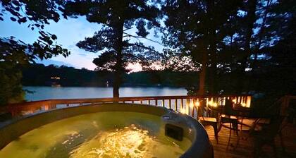 Lakefront Cabin - Hot Tub, Kayaks, Canoe, Pedal boat, Fishing Dock- Pet friendly