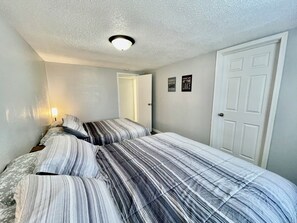 2 bedrooms, free WiFi, bed sheets