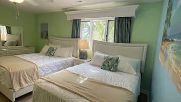 2 bedrooms, desk, iron/ironing board, travel crib