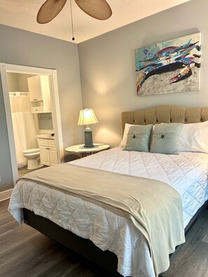 2 bedrooms, desk, iron/ironing board, travel cot