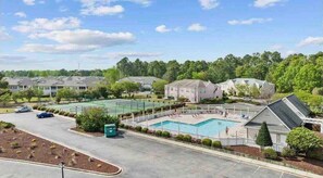 Pool - Putters Hideaway @ Legends Golf Resort (Myrtle Beach)