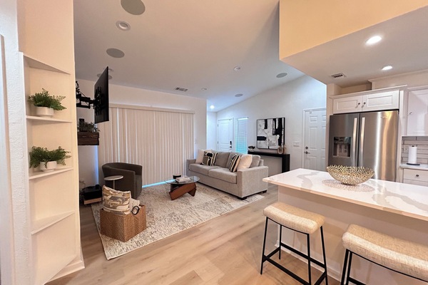 TV connectée, cheminée