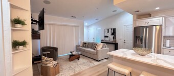 Modern newly renovated 3-bedroom duplex in welcoming Sacramento with Wi-Fi, AC