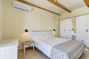 3 habitaciones, tabla de planchar con plancha y wifi gratis 