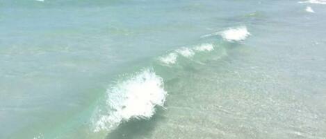 Sillas reclinables de playa, toallas de playa