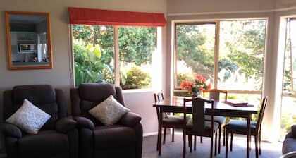 Cherry Tree Lane Accommodation, Quiet location bordered by farmland.