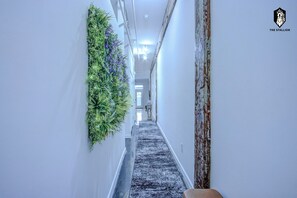 Signature Loft, 1 King Bed with Sofa bed, Patio, City View | 1 bedroom, premium bedding, memory-foam beds, individually decorated