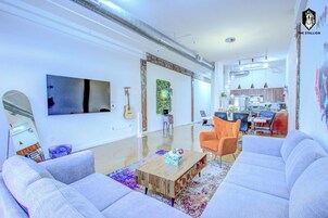 Televisión LED 75 pulgadas con canales de televisión digitales, Netflix