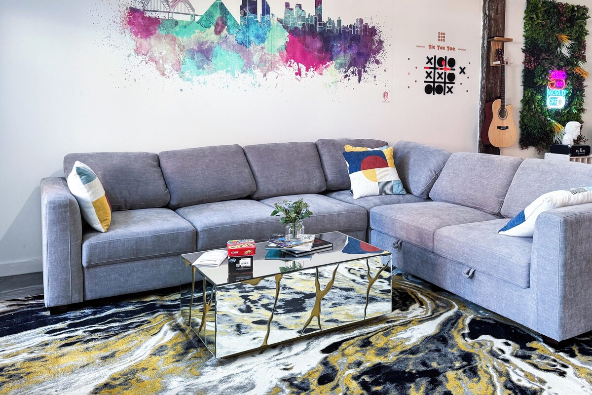 Luxury Loft, 2 Bedrooms, Non Smoking, Terrace | Living area