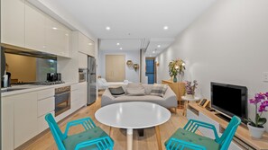 Interior - Central Sydney Oasis - Steps from Hyde Park (Sydney)