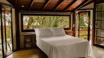 Chalé com Jacuzzi - Surfway Ilha do Mel | Sábanas de algodón egipcio, ropa de cama de alta calidad y wifi gratis