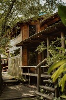 Chalé com Jacuzzi - Surfway Ilha do Mel | Fachada