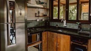 Ảnh chưa phân loại, 5 trong số 79 ảnh, nút