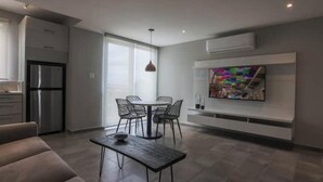 Unclassified image, 4 of 21, button - Old San Juan Guesthouse.Free Parking, Rooftop & Generator – Casa Terra Porto #8 (San Juan)