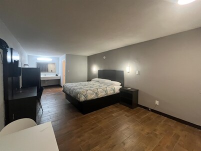 Studio 6 Suites Hurricane, Wv