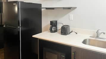 Fridge, microwave, toaster