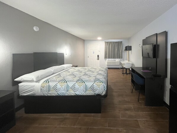 Free WiFi, bed sheets