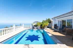 House | 2 bedrooms - Charming Getaway in El Sauzal Enjoy Comfort Nature and a Private Pool (Sauzal)