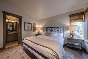 2 habitaciones, decoración personalizada y muebles diferentes