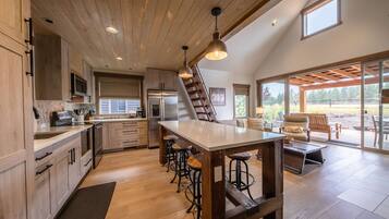 House, Multiple Beds, Hot Tub, Garden View (Getaway at the Wilderness Club) | Private kitchen | Fridge, microwave, oven, stovetop