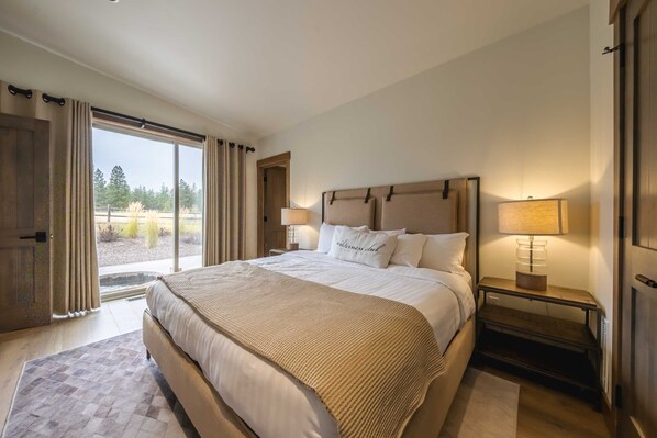 House, Multiple Beds, Hot Tub, Garden View (Getaway at the Wilderness Club) - Getaway at the Wilderness Club (Eureka)