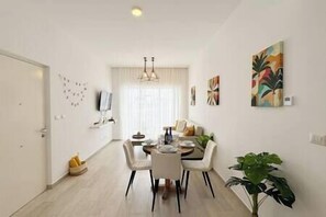 Dining - Cozy and modern apartment with pool and golf view (Bávaro)