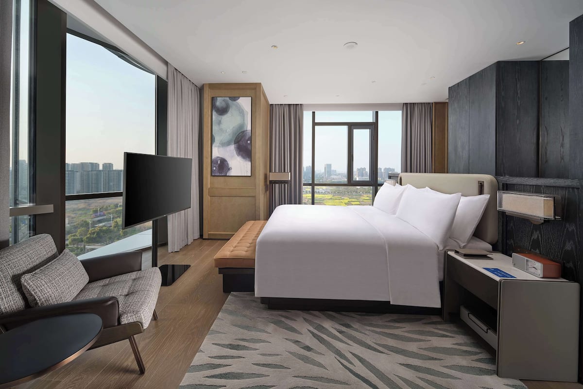 Suite Premium, 1 cama King size | Ropa de cama de alta calidad, edredón, camas con pillow-top y minibar