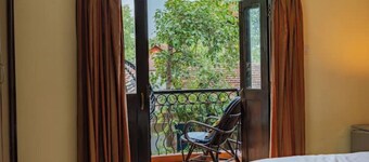 1BHK Apartment - Frequency of Goa

